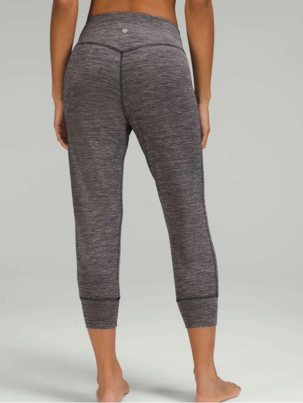 Lululemon Align Cropped Jogger